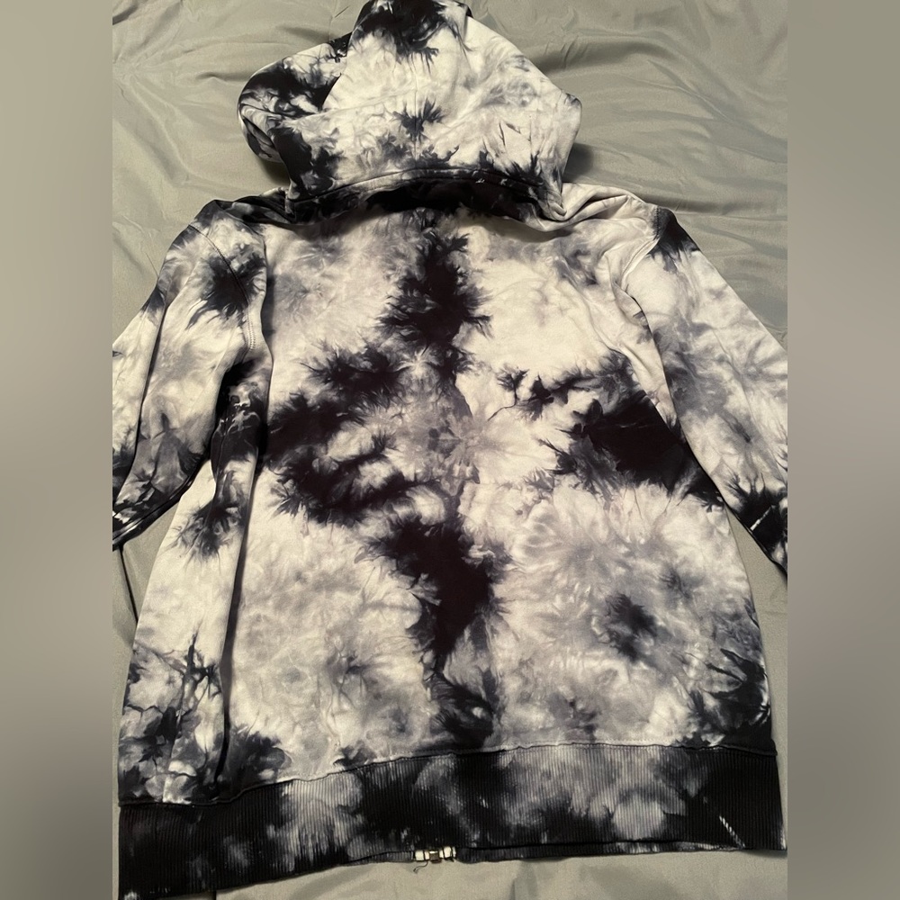 Purchased from Revolve: Generation X Karla tie dyed women’s hoodie in Small